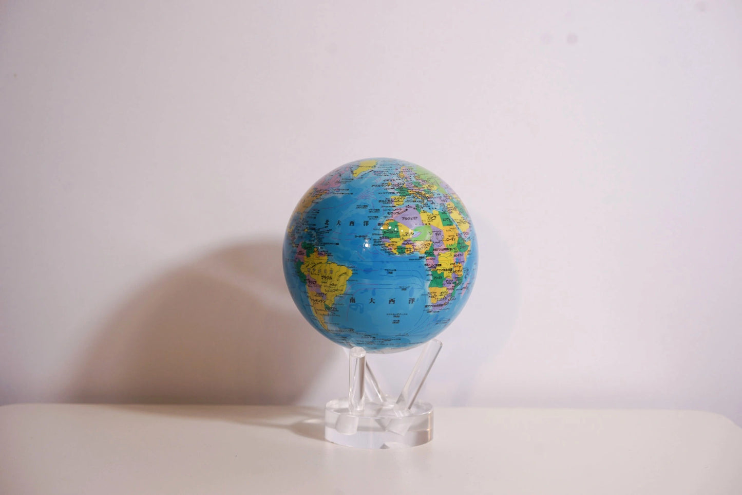 MOVA GLOBE_BLUE POLITICAL MAP JAPANESE